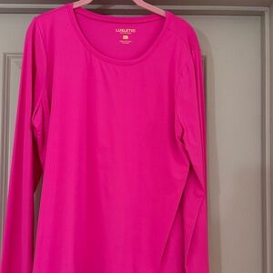 Lilly Pulitzer LUXLETIC - Long-Sleeve top - XL- HOT PINK!